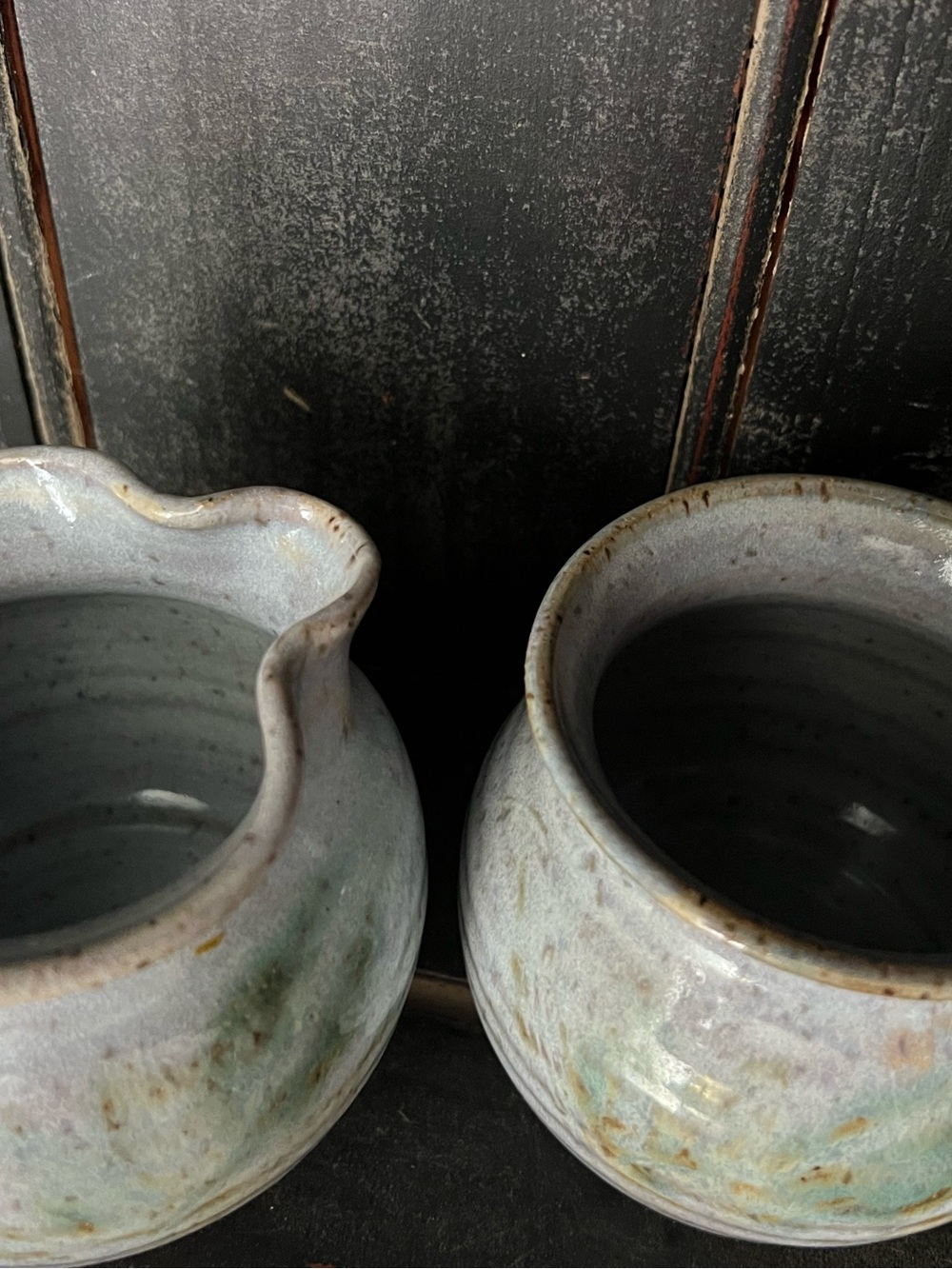 Jean Bolt pottery cream n sugar in Soft Speckled White and Green (2 pieces) - Picture 2 of 3